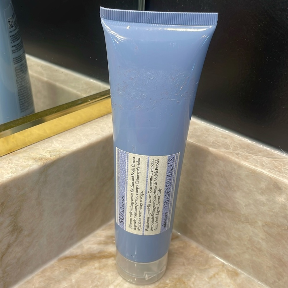 BRAND NEW DAVINES AFTERSUN BODY LOTION FOR FACE AND BODY! - Picture 4 of 10